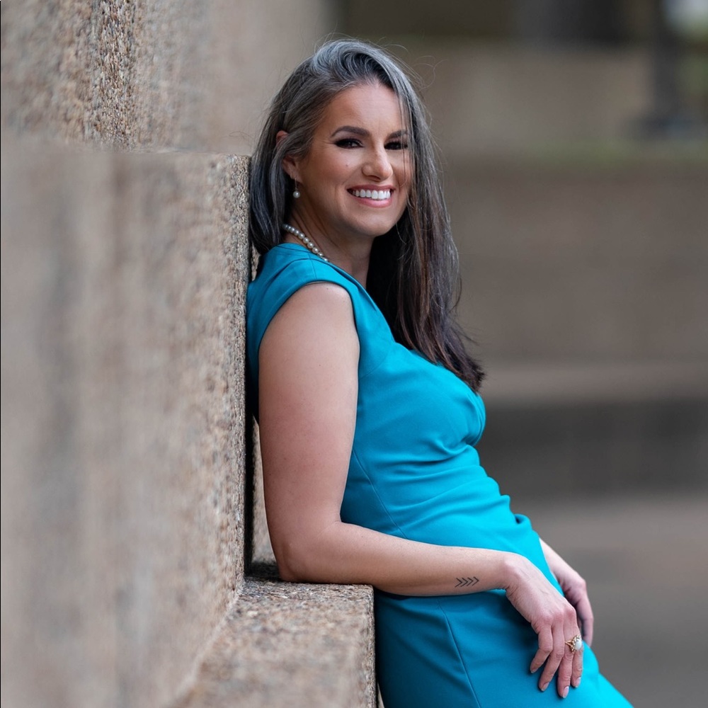 Meet your Posher, Jennifer